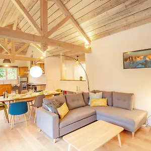 https://la-maisonnette-aix-les-bains.hotels-rhonealpes.com